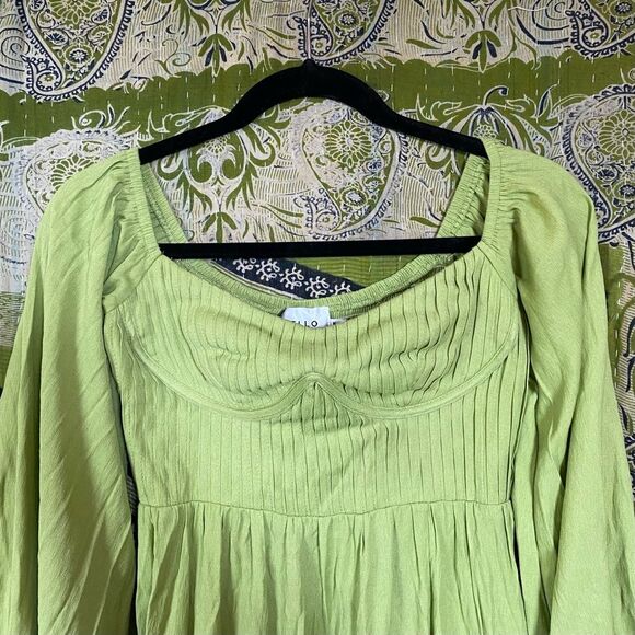 NWOT Hello Molly Green Gal Is Fun Midi Dress Size 6 - Picture 3 of 16